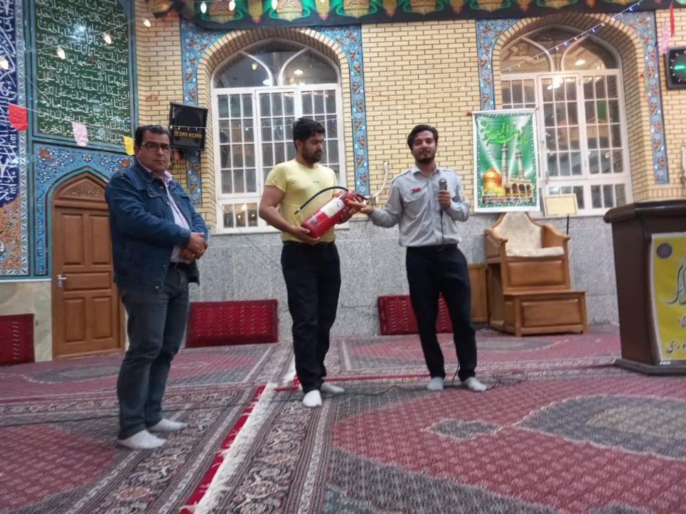 اجرای طرح آموزش اطفای حریق در مساجد منطقه یک قم